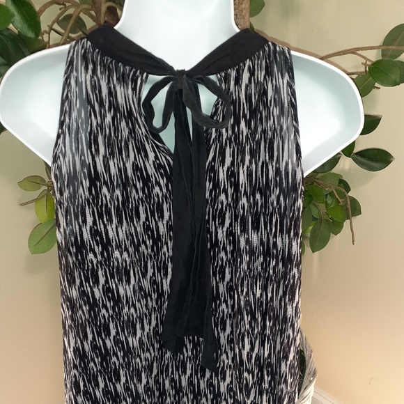 2/$20 Saks Fifth Avenue Halter Blouse - Picture 4 of 7